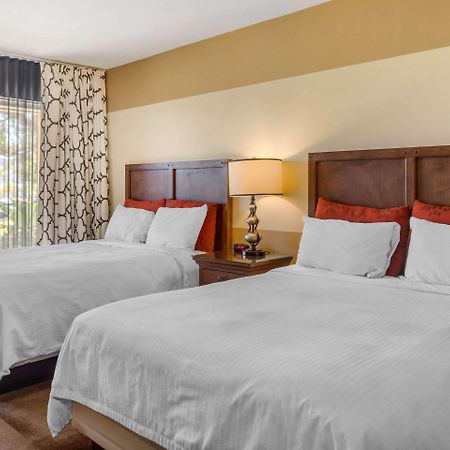 Carlton Oaks Lodge, Ascend Hotel Collection Santee Buitenkant foto