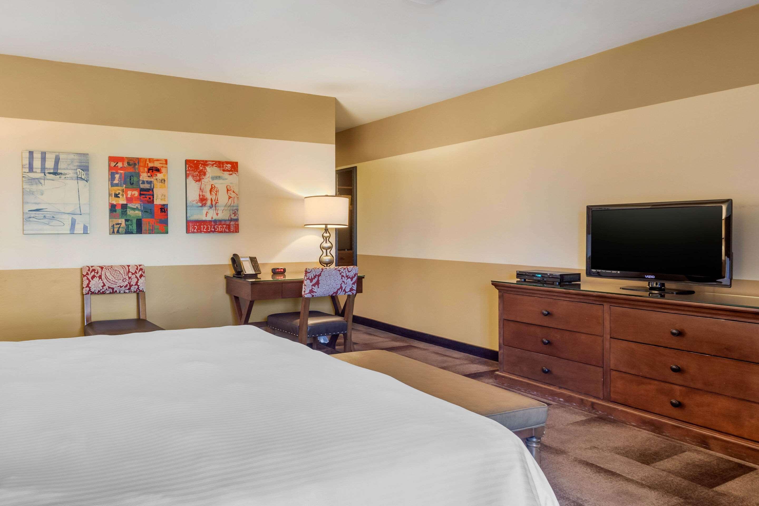 Carlton Oaks Lodge, Ascend Hotel Collection Santee Buitenkant foto