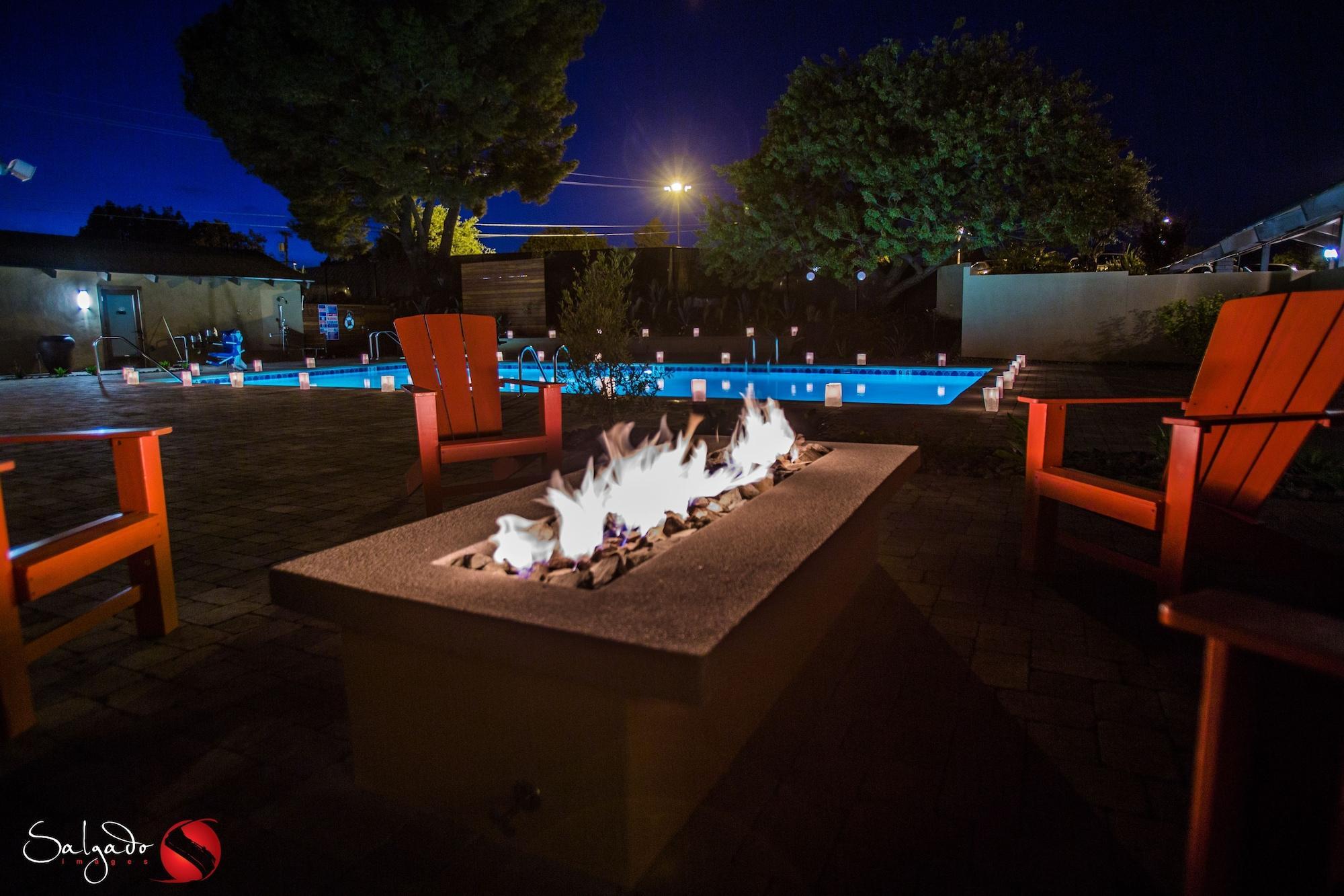 Carlton Oaks Lodge, Ascend Hotel Collection Santee Buitenkant foto
